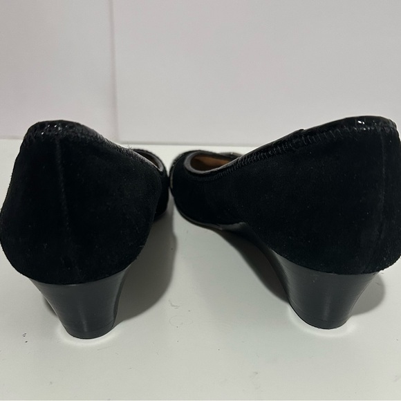 🤩Michael Kors Black Croc-Embossed Buckle Flats, Size 9 - Picture 6 of 9